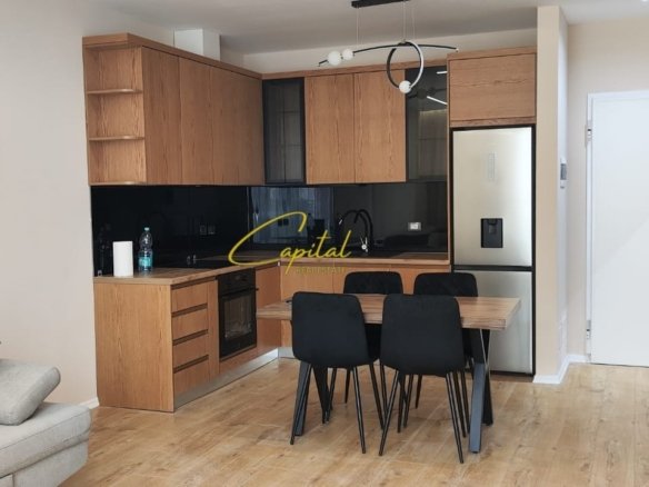 APARTAMENT ME QIRA 1+1 BULEVARDI I RI 70.000 LEKE