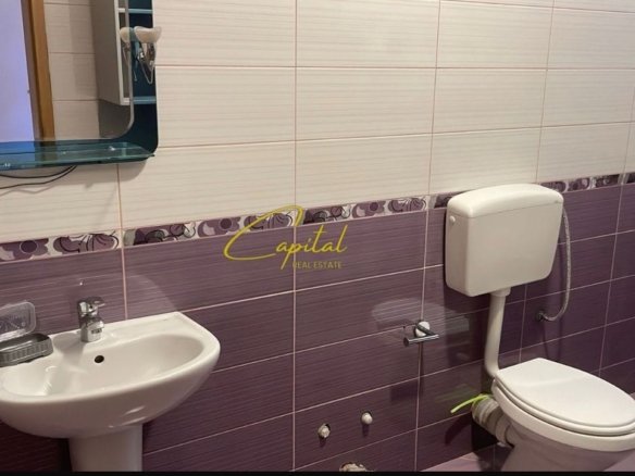APARTAMENT ME QIRA 2+1+2 PAZARI I RI 650 EURO