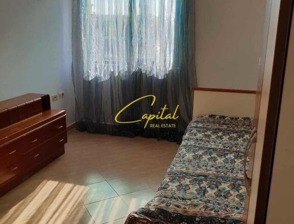 APARTAMENT ME QIRA 2+1 FRESKU 400 EURO