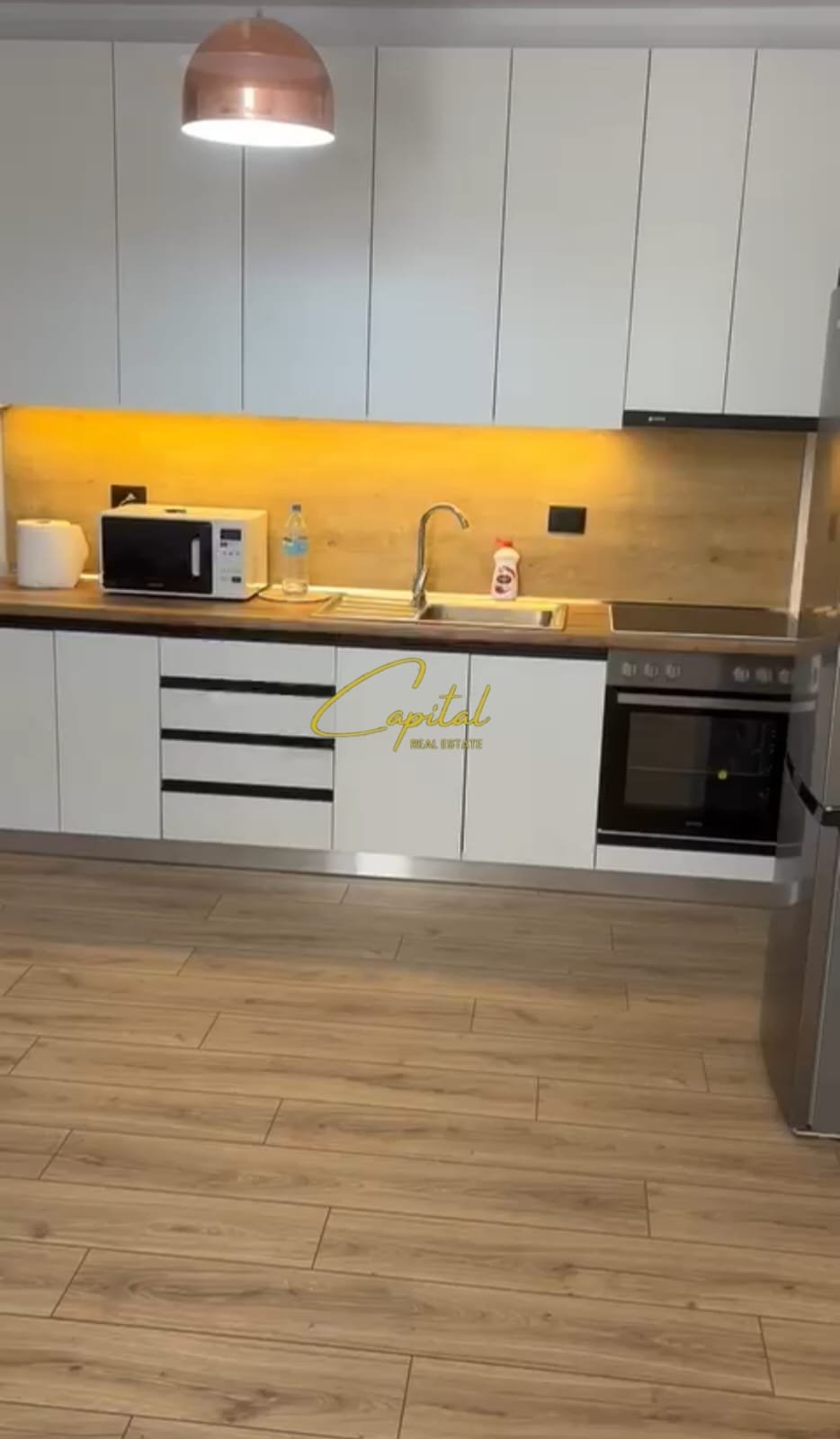 APARTAMENT ME QIRA 2+1+2 ISH PARKU 700 EURO