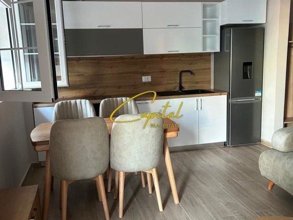 APARTAMENT ME QIRA 1+1 YZBERISHT 35.000 LEKE