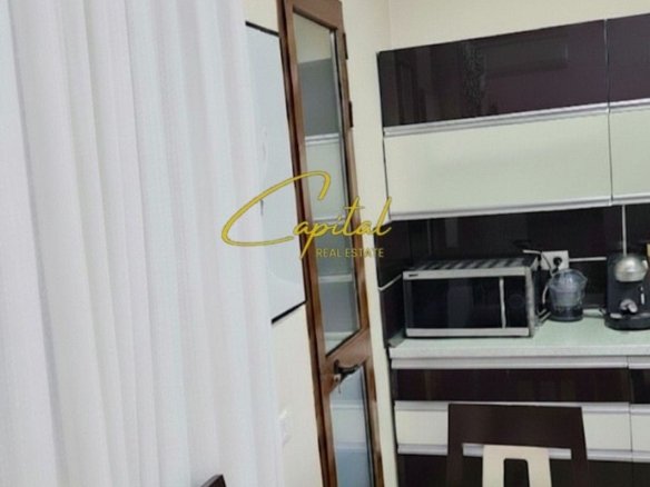 APARTAMENT ME QIRA 1+1 BLV BAJRAM CURRI 45.000 LEKE