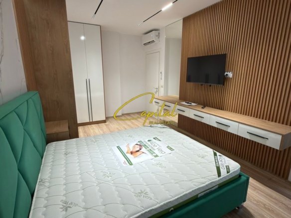 APARTAMENT ME QIRA 2+1 KOMUNA E PARISIT 1.200 EURO