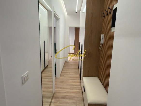 APARTAMENT ME QIRA 2+1 KOMUNA E PARISIT 1.200 EURO