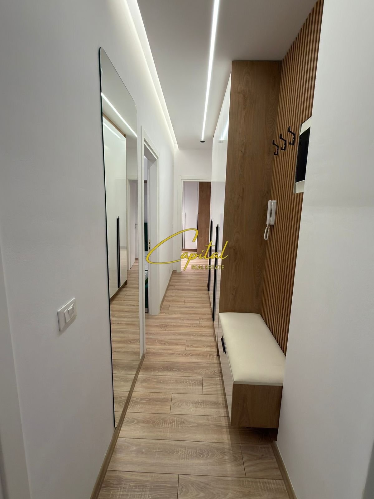 APARTAMENT ME QIRA 2+1 KOMUNA E PARISIT 1.200 EURO