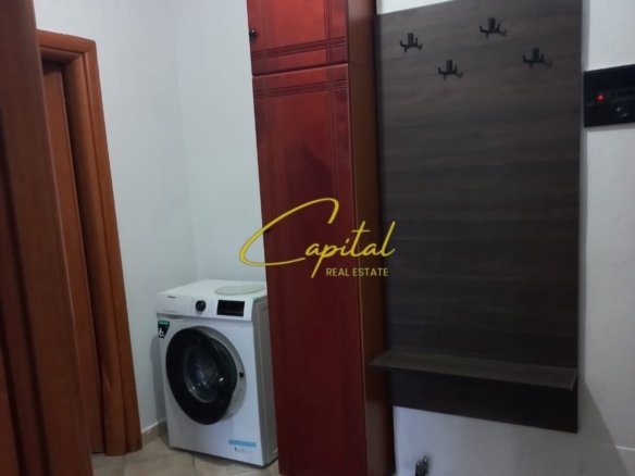 APARTAMENT ME QIRA 2+1 RRUGA IRFAN TOMINI 50.000 LEKE