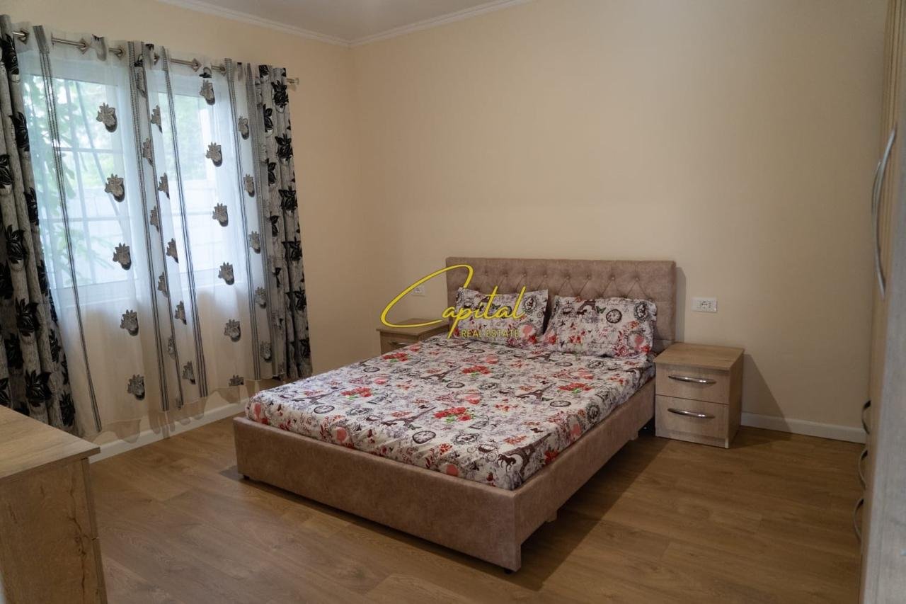 VILE PRIVATE ME QIRA 135 M2 BALDUSHK 1000 EURO