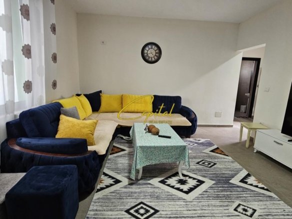 VILE PRIVATE ME QIRA 500 M2 ALLIAS 2.300 EURO