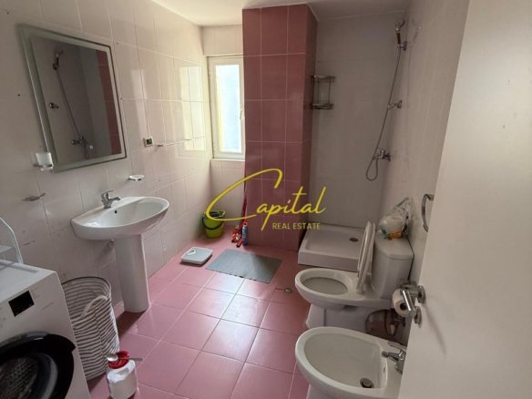 APARTAMENT ME QIRA 2+1 BRRYLI 55.000 LEKE