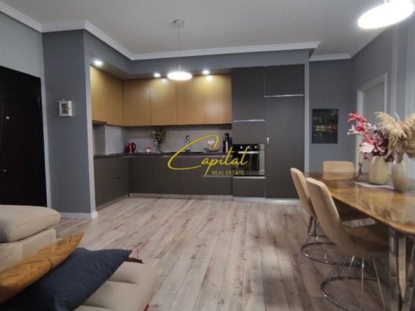 APARTAMENT ME QIRA 2+1 KOPSHTI BOTANIK 60.000 LEKE