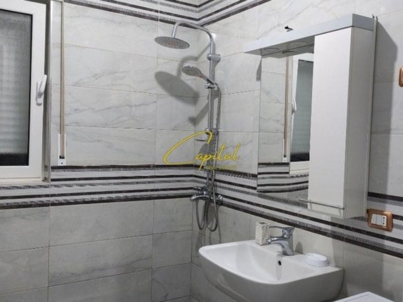 APARTAMENT ME QIRA 2+1 KOPSHTI BOTANIK 60.000 LEKE