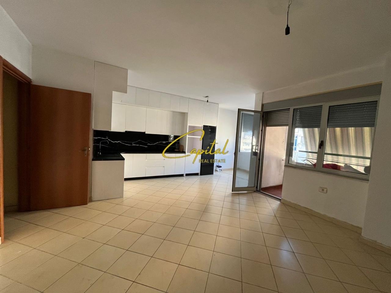SHITET APARTAMENT 2+1 RRUGA E DIBRES 33.000.000 LEKE