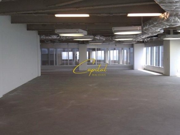 AMBIENT BIZNESI ME QIRA 2000 M2 CASA ITALIA 10.600 EURO