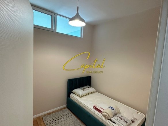 APARTAMENT ME QIRA 2+1 5 MAJI 60.000 LEKE
