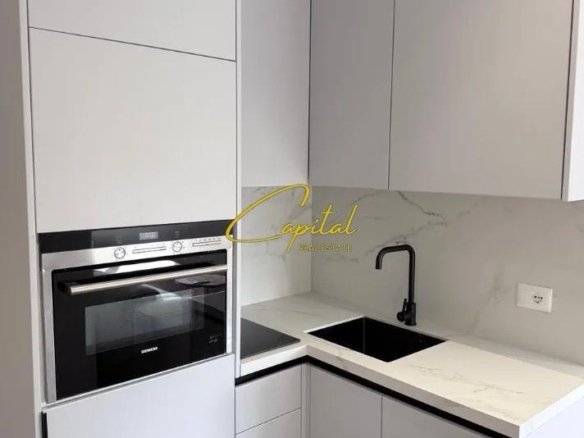 APARTAMENT ME QIRA 1+1 5 MAJI 470 EURO