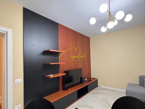 APARTAMENT ME QIRA 2+1 SAUK 100.000 LEKE
