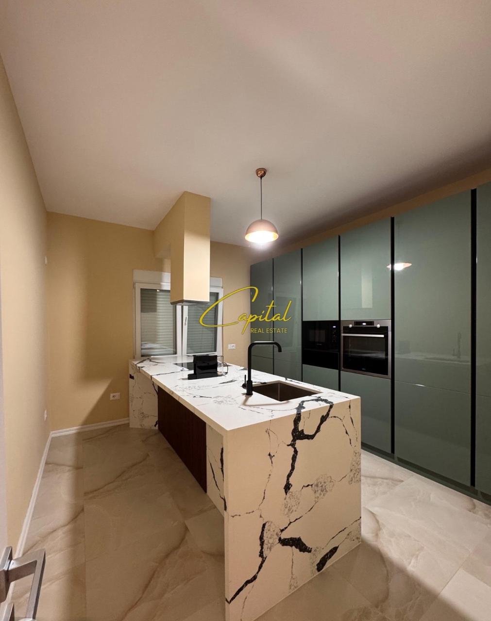 WhatsApp Image 2026-03-20 at 09.49.43 APARTAMENT ME QIRA 2+1 SAUK 100.000 LEKE