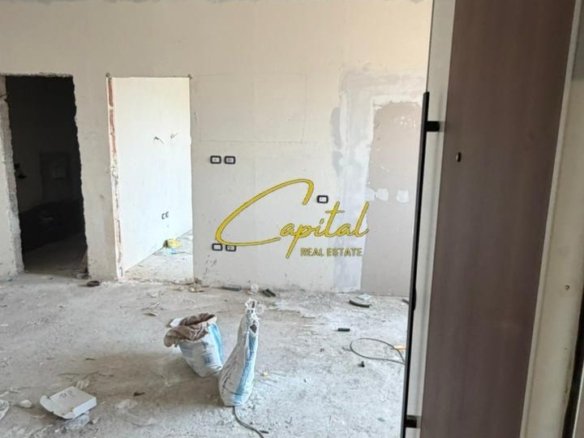 SHITET APARTAMENT 1+1 RRUGA E KAVAJES 105.000 EURO