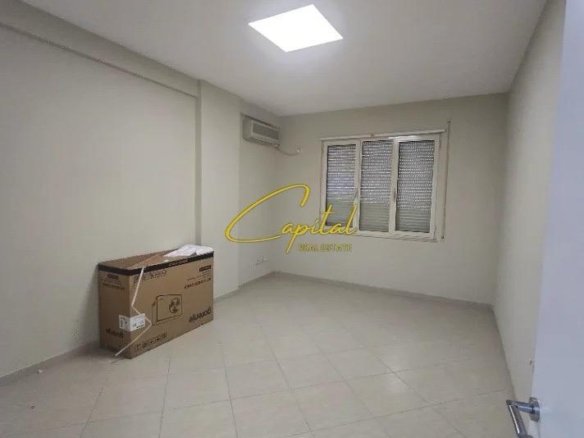 ZYRE ME QIRA 140 M2 ISH STACIONI TRENIT 1.100 EURO