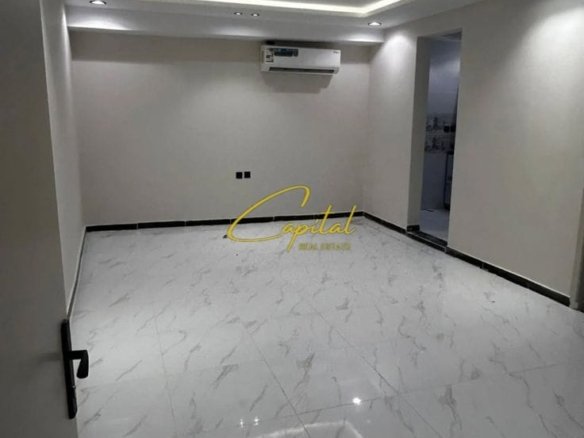 AMBIENT BIZNESI ME QIRA 27 M2 ISH EKSPOZITA 50.000 LEKE
