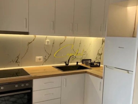 APARTAMENT ME QIRA 1+1 RRUGA IRFAN TOMINI 450 EURO