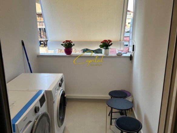 APARTAMENT ME QIRA 1+1 ISH EKSPOZITA 1000 EURO