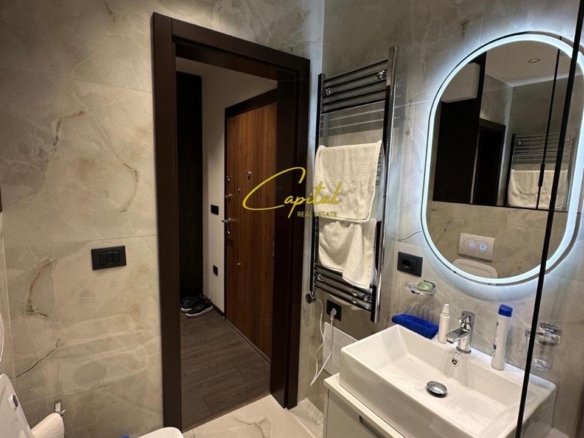 APARTAMENT ME QIRA 1+1 ISH EKSPOZITA 1000 EURO