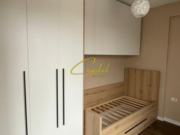 APARTAMENT ME QIRA 2+1 YZBERISHT 45.000 LEKE