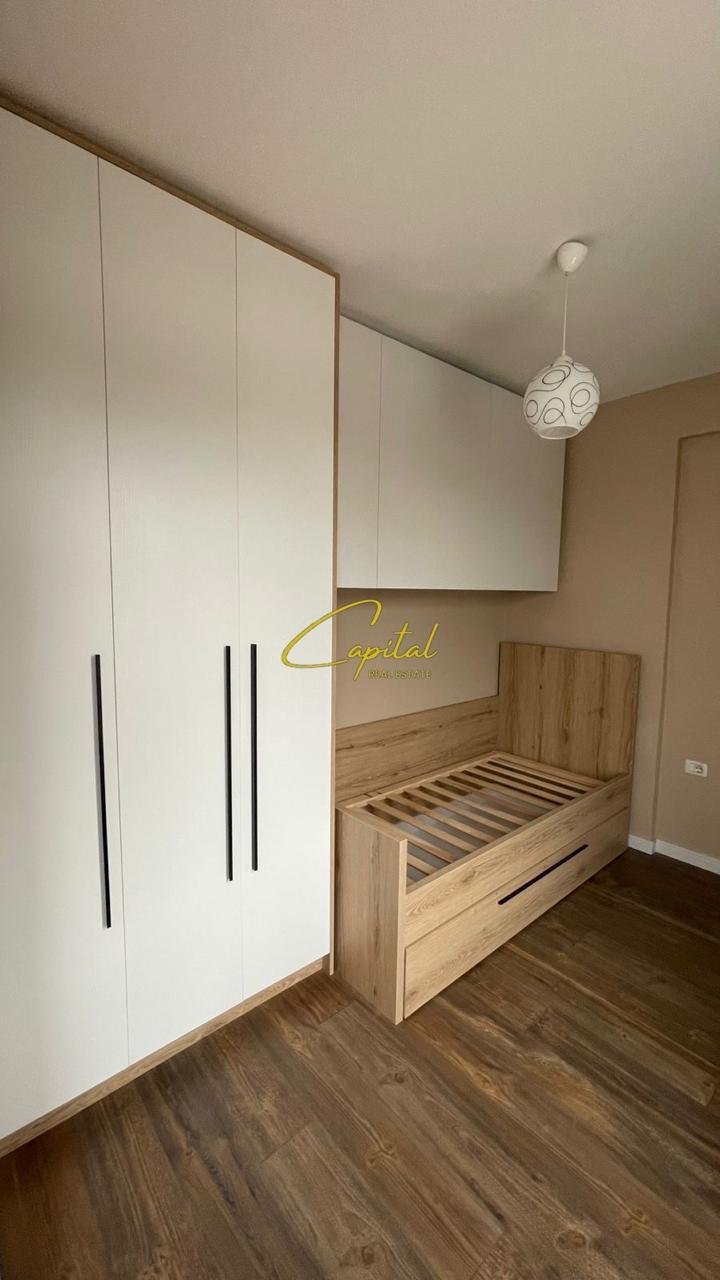 APARTAMENT ME QIRA 2+1 YZBERISHT 45.000 LEKE