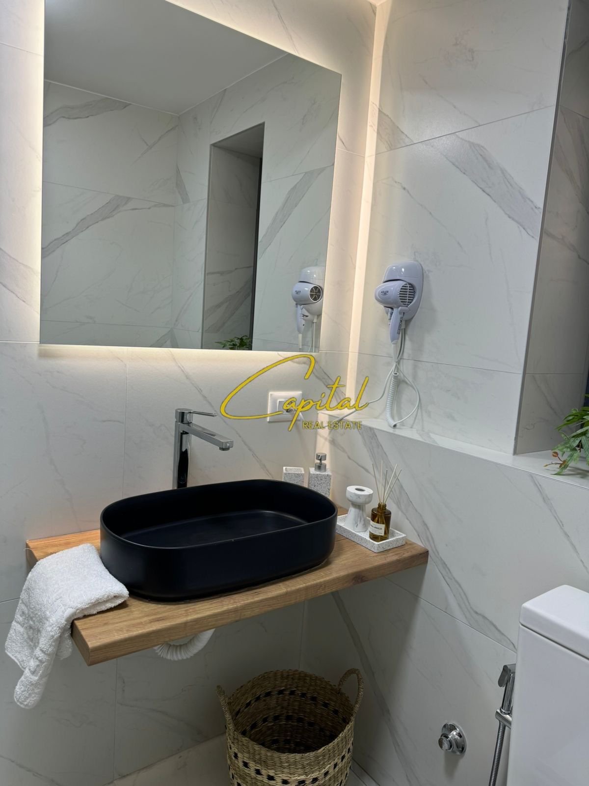 APARTAMENT ME QIRA 2+1 RRUGA ALI VISHA 65.000 LEKE
