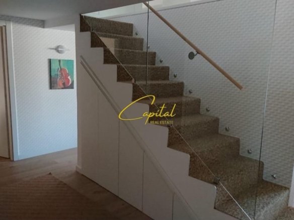 PENTHOUSE ME QIRA 4+1 LIQENI I THATE 1.750 EURO
