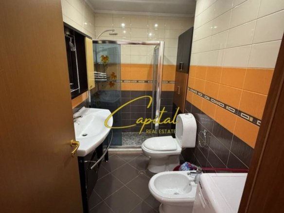 APARTAMENT ME QIRA 2+1+2 SELVIA 75.000 LEKE