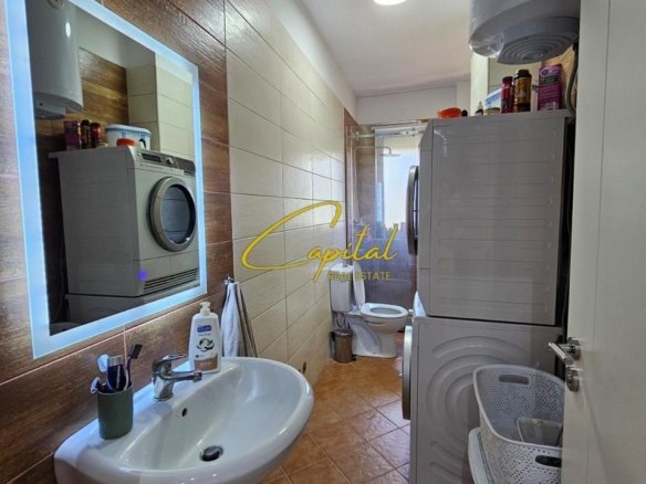 SHITET APARTAMENT 2+1 FRESKU 145.000 LEKE