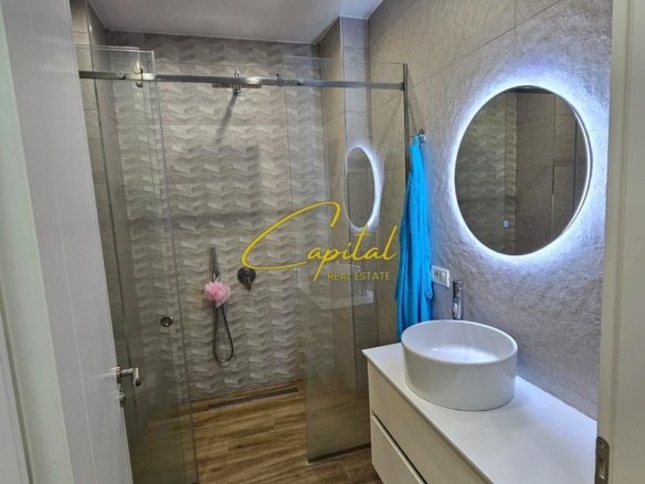 SHITET APARTAMENT 2+1 FRESKU 145.000 LEKE
