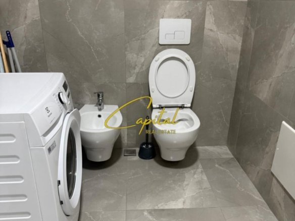 APARTAMENT ME QIRA 2+1 ISH PARKU 65.000 LEKE