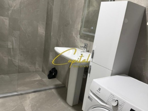 APARTAMENT ME QIRA 2+1 ISH PARKU 65.000 LEKE