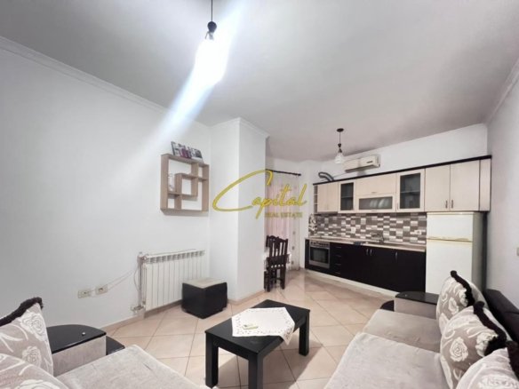 APARTAMENT ME QIRA 1+1 PORCELANI 40.000 LEKE