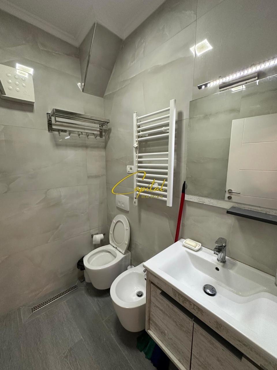 APARTAMENT ME QIRA 1+1 BRRYLI 50.000 LEKE