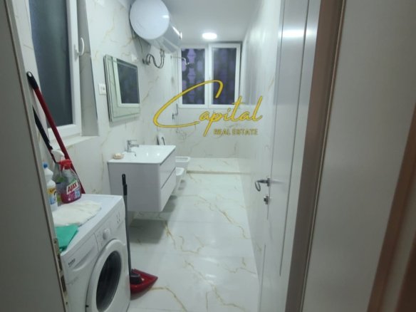 ZYRE ME QIRA 80 M2 PAZARI I RI 120.000 LEKE