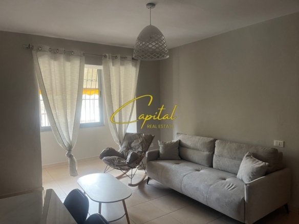 APARTAMENT ME QIRA 1+1 BLV BAJRAM CURRI 45.000 LEKE