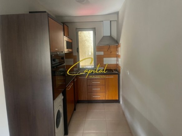 APARTAMENT ME QIRA 1+1 BLV BAJRAM CURRI 45.000 LEKE