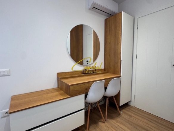 APARTAMENT ME QIRA 1+1 KOMPLEKSI DELIJORGJI 65.000 LEKE