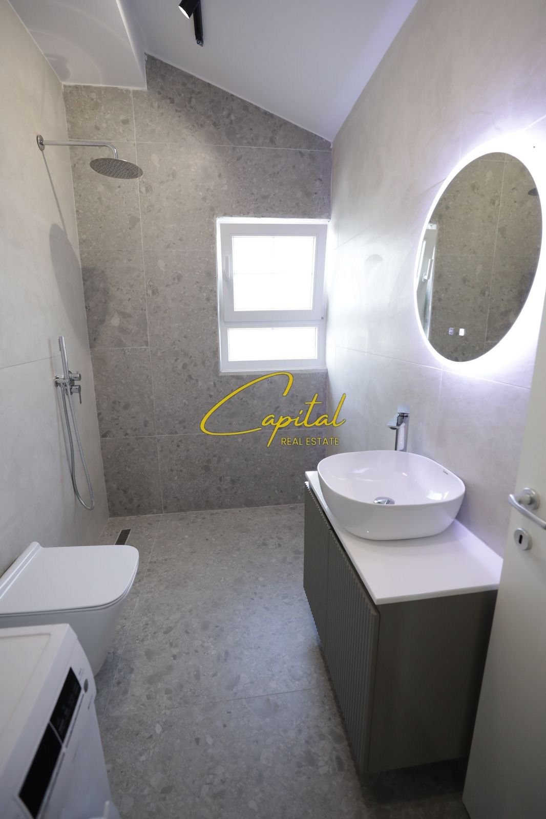 APARTAMENT ME QIRA 2+1 KODRA E PRIFTIT 68.000 LEKE