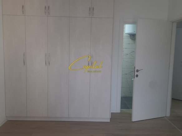 APARTAMENT ME QIRA 2+1+2 XHAMLLIKU 60.000 LEKE