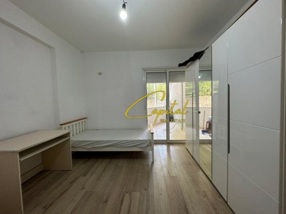 APARTAMENT ME QIRA 2+1 FRESKU 42.000 LEKE