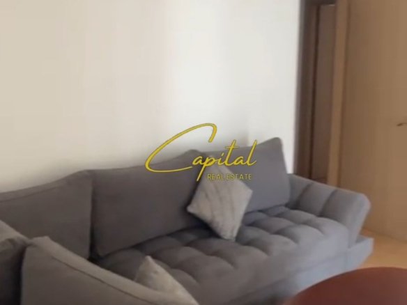 APARTAMENT ME QIRA 2+1 21 DHJETORI 700 EURO