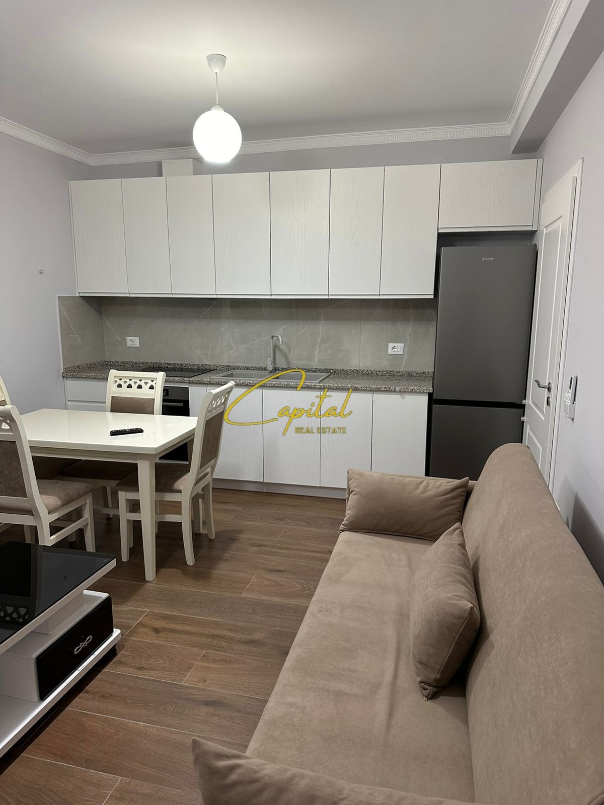 APARTAMENT ME QIRA 1+1 ASTIR 40.000 LEKE
