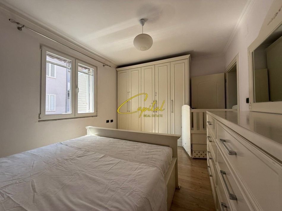 SHITET APARTAMENT 2+1 XHAMLLIKU 165.000 EURO