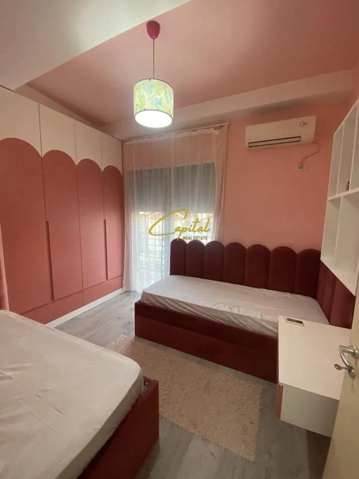 APARTAMENT ME QIRA 2+1 PAZARI I RI 750 EURO