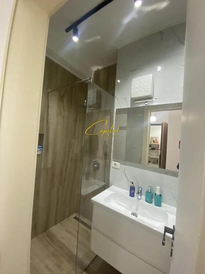 APARTAMENT ME QIRA 2+1 PAZARI I RI 750 EURO